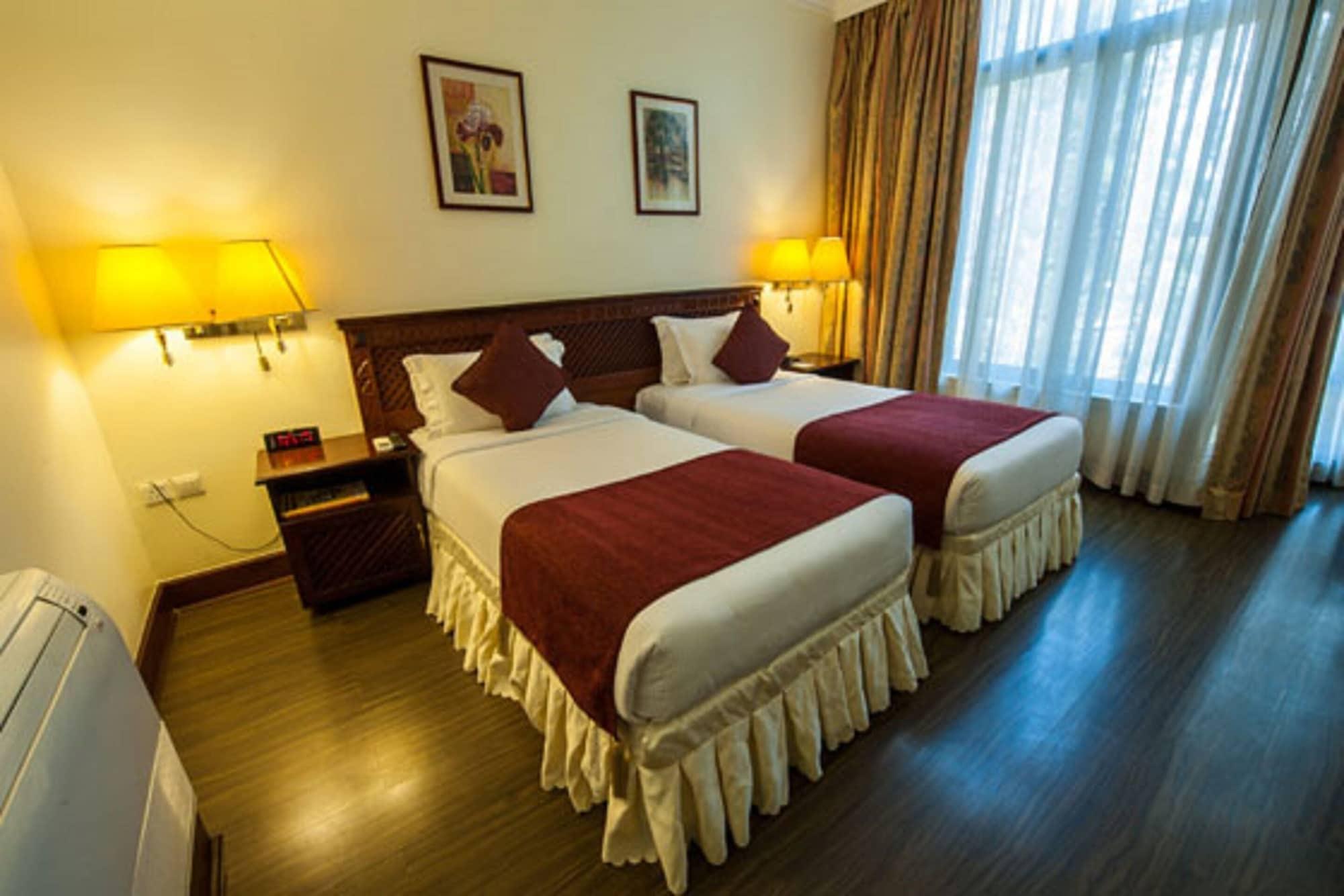 Kibo Palace Hotel Аруша Экстерьер фото