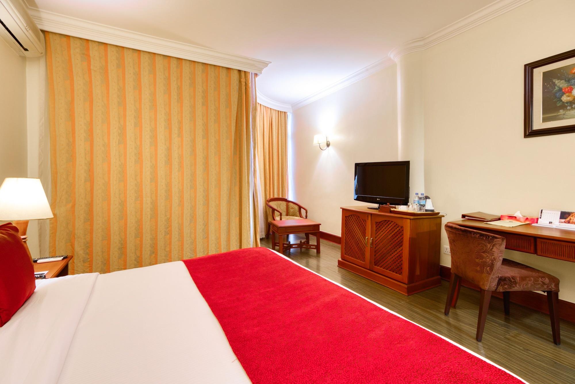 Kibo Palace Hotel Аруша Экстерьер фото