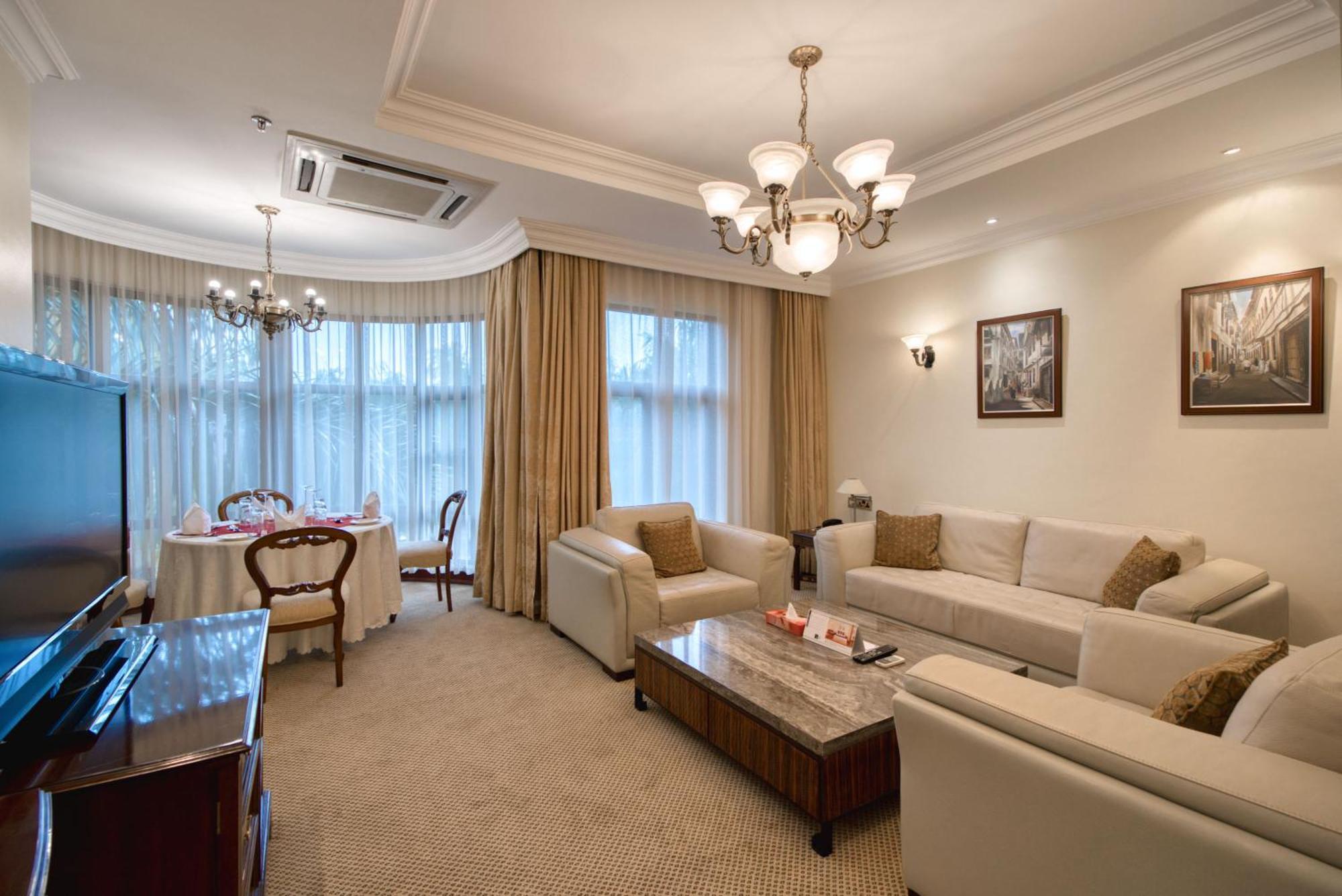 Kibo Palace Hotel Аруша Номер фото